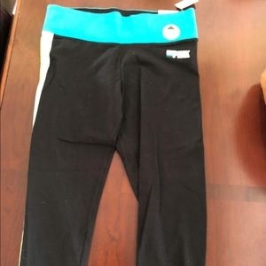 Women’s/Girls Capri Leggings